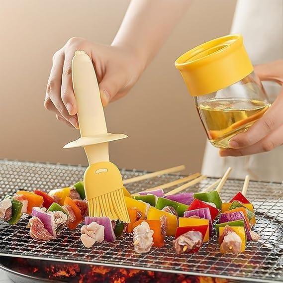 2-in-1 Oil Dispenser Bottle with Silicone Brush
